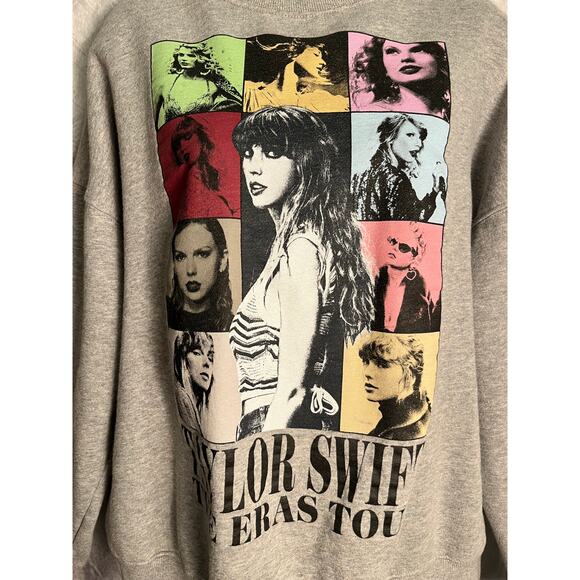 Taylor Swift The Eras Tour Sweatshirt Women’s Medium – Official Concert Merch - Picture 3 of 8